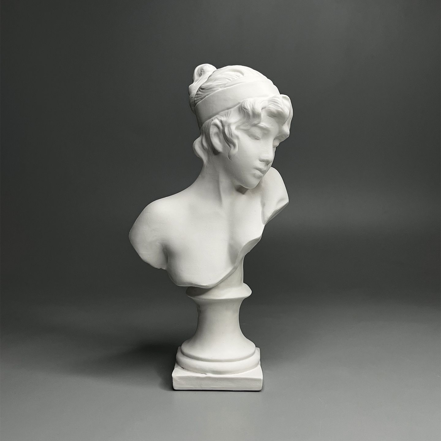 Resin Art Aesthetic - Greek Sappho Bust Statue Resin Plaster