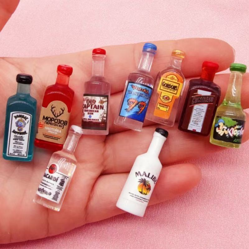11pcs Mini Simulation Resin 3D - огляд і ціна Resin Art Pendant